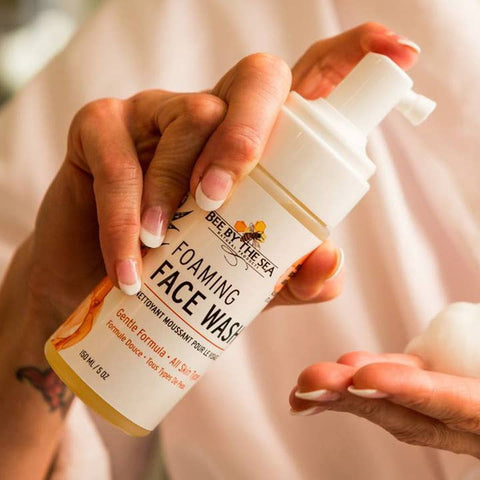 Honey & Sea Buckthorn Foaming Face Wash - Cleanser - Bee by the Sea