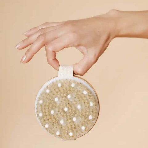Massāji Cellulite & Detox Body Brush - Body Wash - Hadaka Beauty