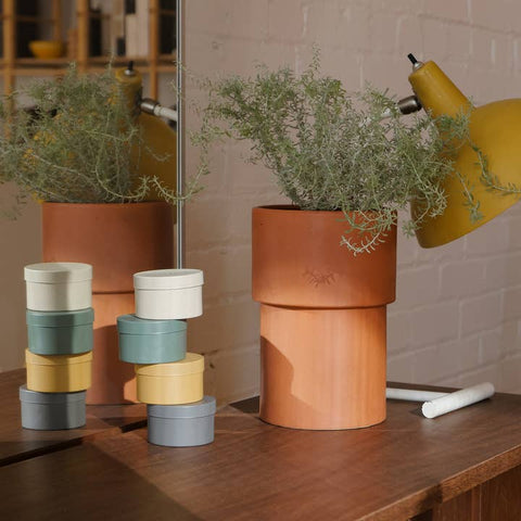 The Librarian Tin Candle - Candle - Field Kit